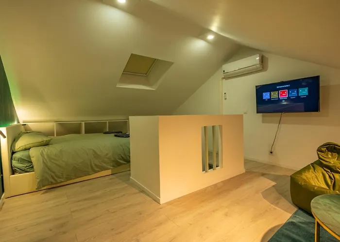 Capstay La Rhonelle - Netflix - 2 Chambres - Cuisine