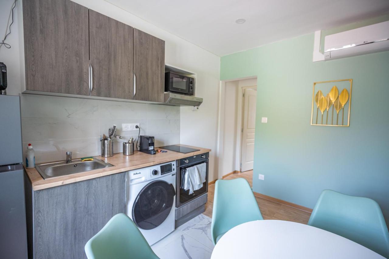 Capstay La Rhonelle - Netflix - 2 - Cuisine Valenciennes
